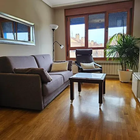 Apartment 199a - Comodo Y Con Garaje